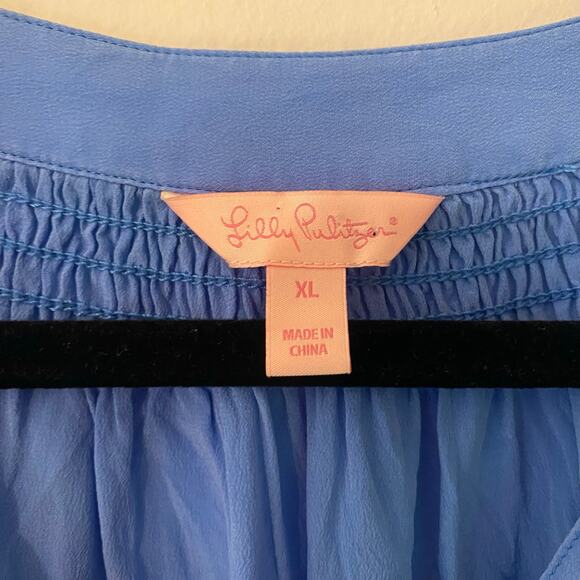 Lilly Pulitzer Blue Elsa 100% Silk Peasant Blouse Minimalist Women's size XL - Picture 2 of 10
